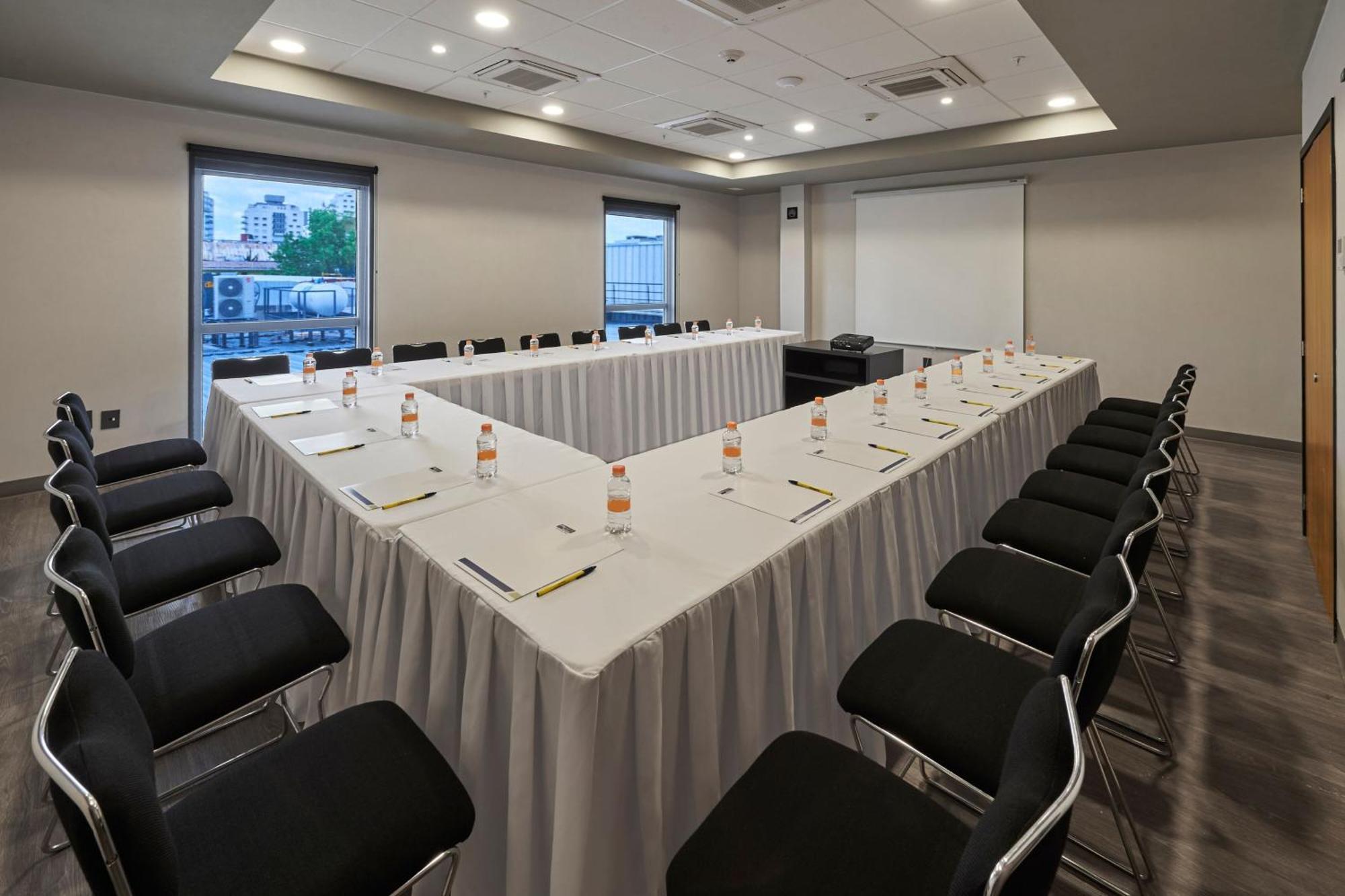 City Express By Marriott Ciudad De Mexico Tlalnepantla Tlalnepantla de Baz Εξωτερικό φωτογραφία